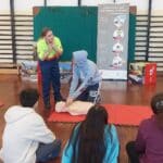 Alumnos de Secundaria aprenden RCP