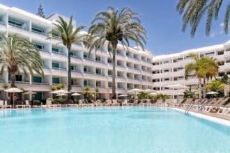 Akeah Broncemar Hotel eröffnet
